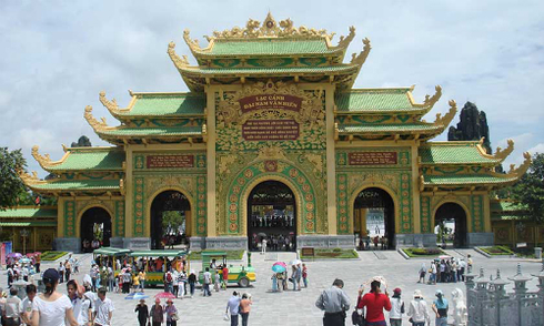 Ông Dũng 'Lò Vôi' đóng cửa khu du lịch Đại Nam