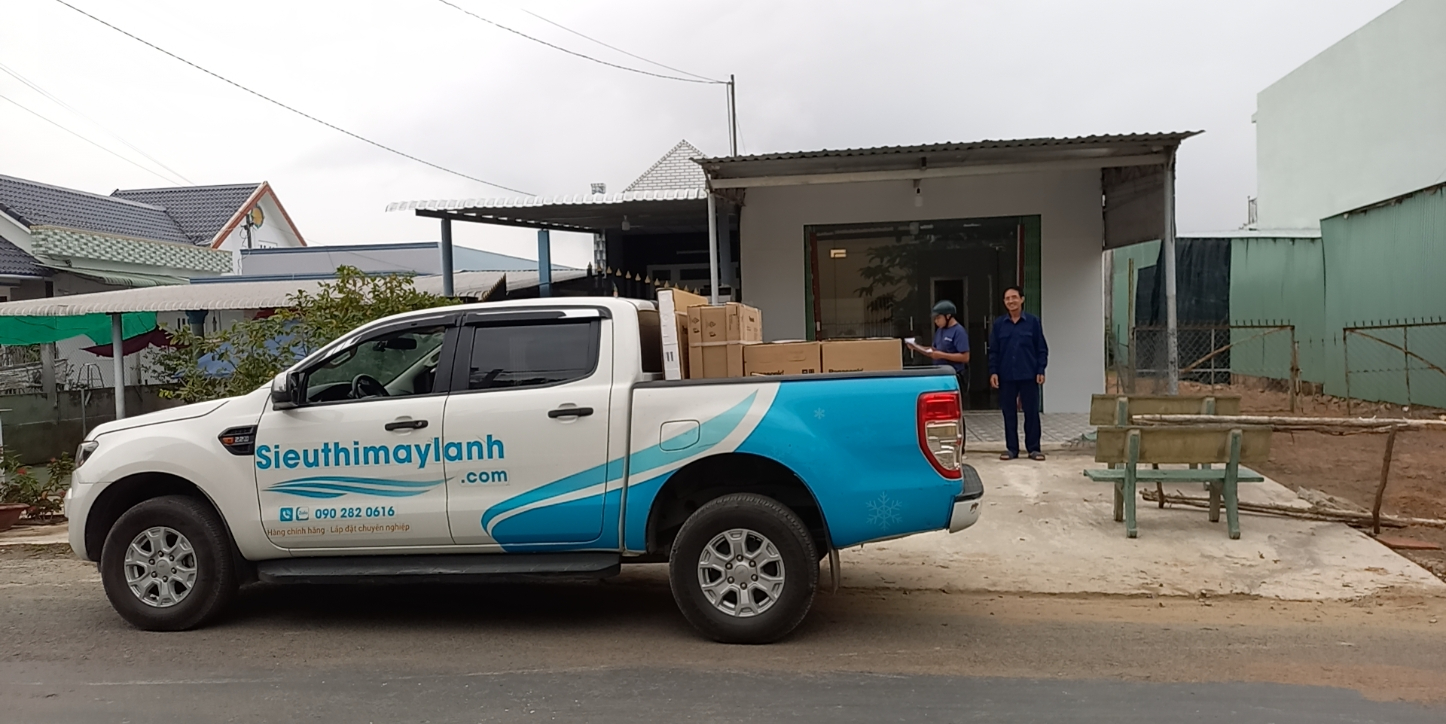 may lanh panasonic giao hang-11