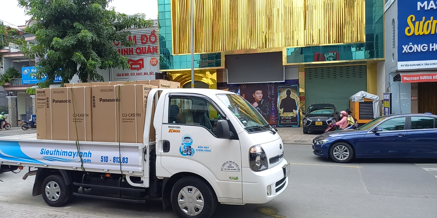 may lanh panasonic giao hang-7